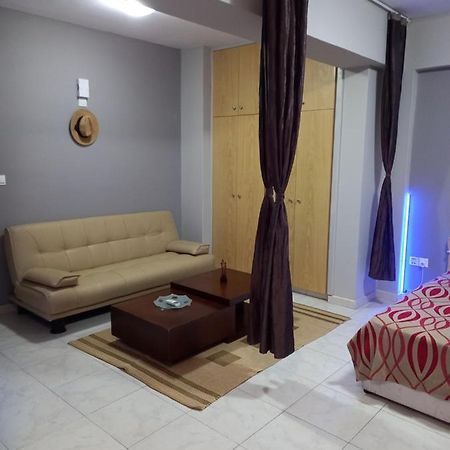 Old Town Studio Apartment Ларнака Екстер'єр фото