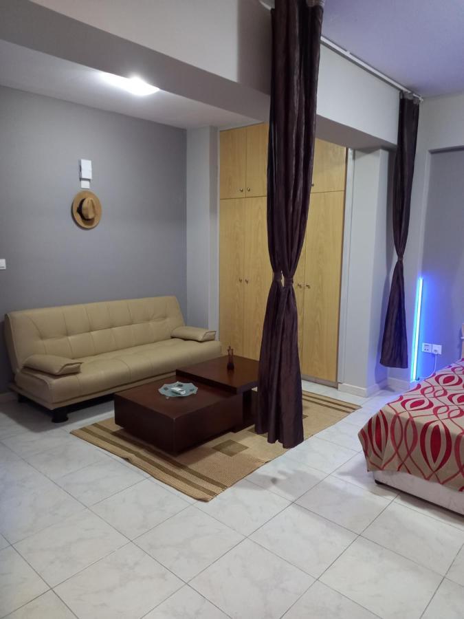 Old Town Studio Apartment Ларнака Екстер'єр фото